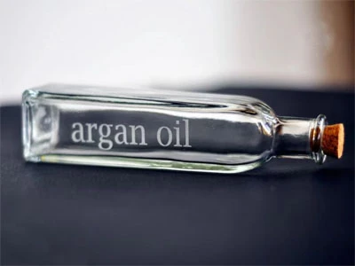 CO₂ laser marking on perfume bottle for sale-Dotslaser CO₂ laser marking on perfume bottle for sale-Dotslaser